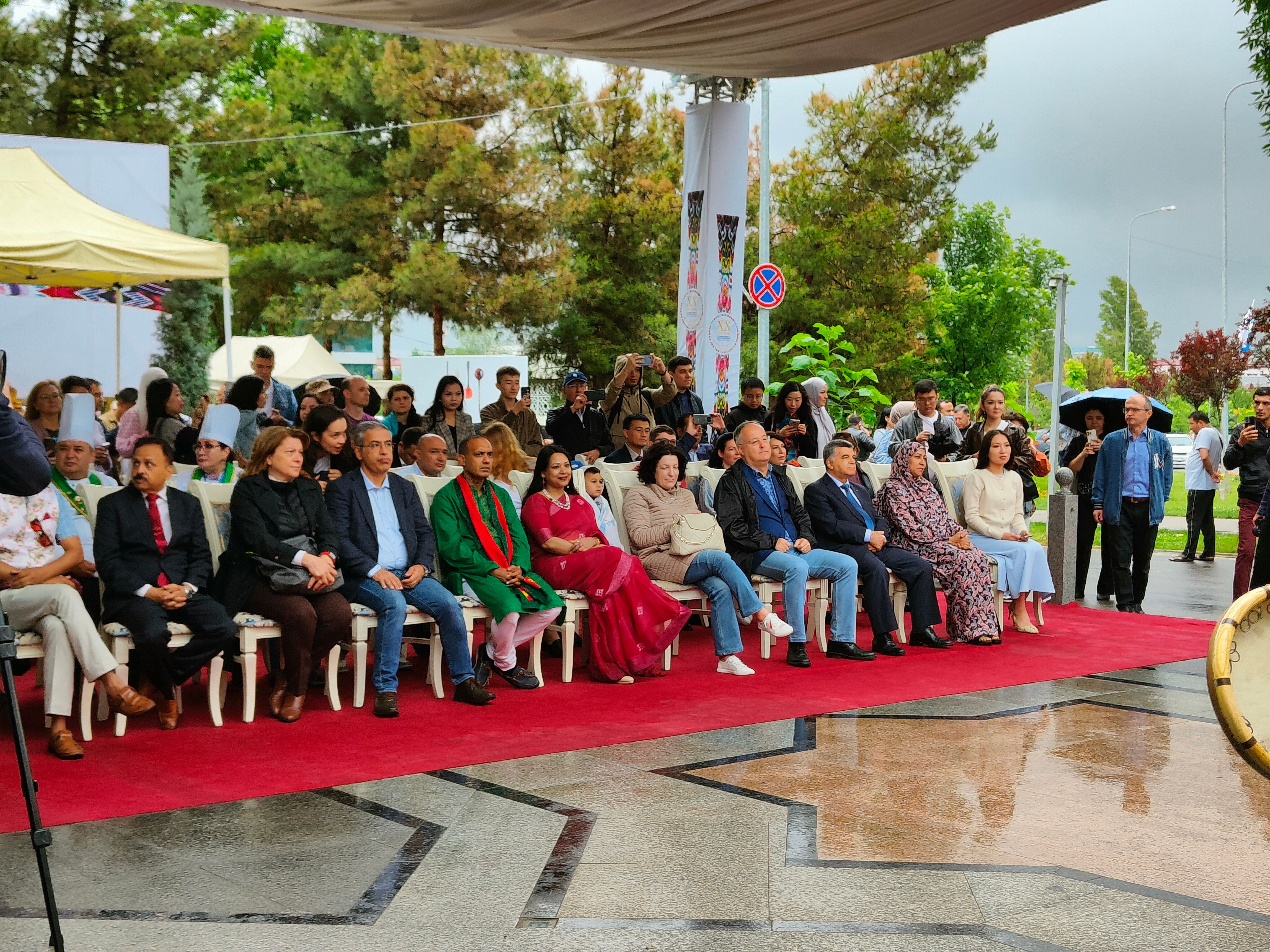 XX madaniy an'analar va milliy taomlar Festivali