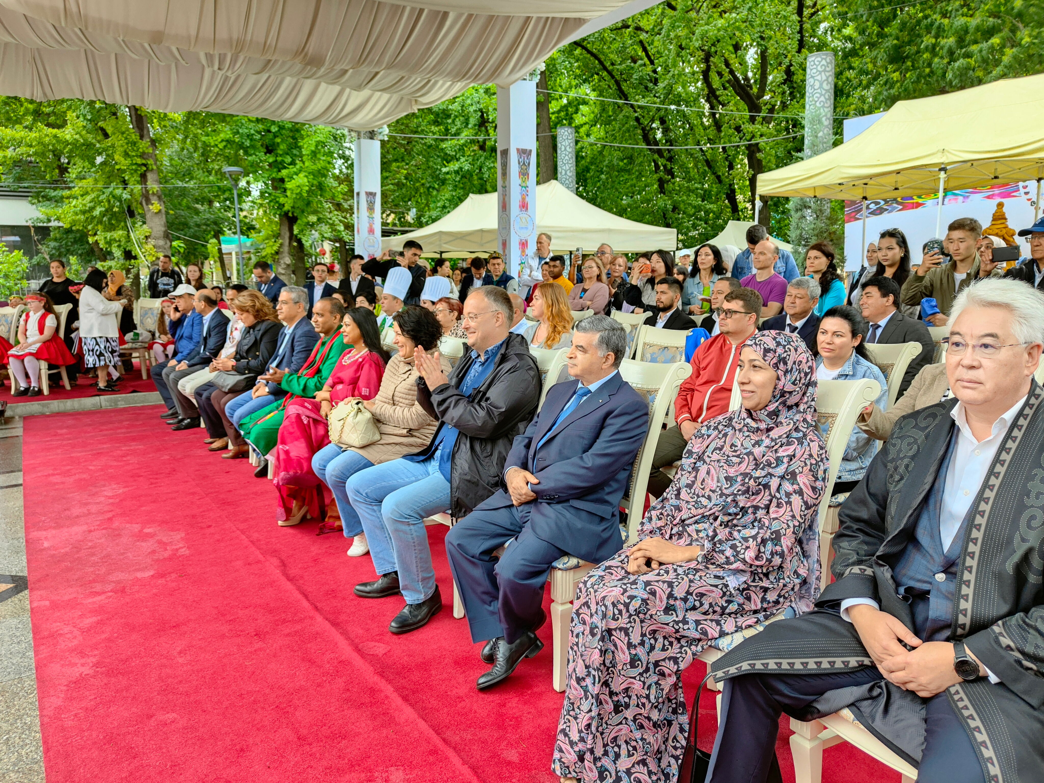 XX madaniy an'analar va milliy taomlar Festivali