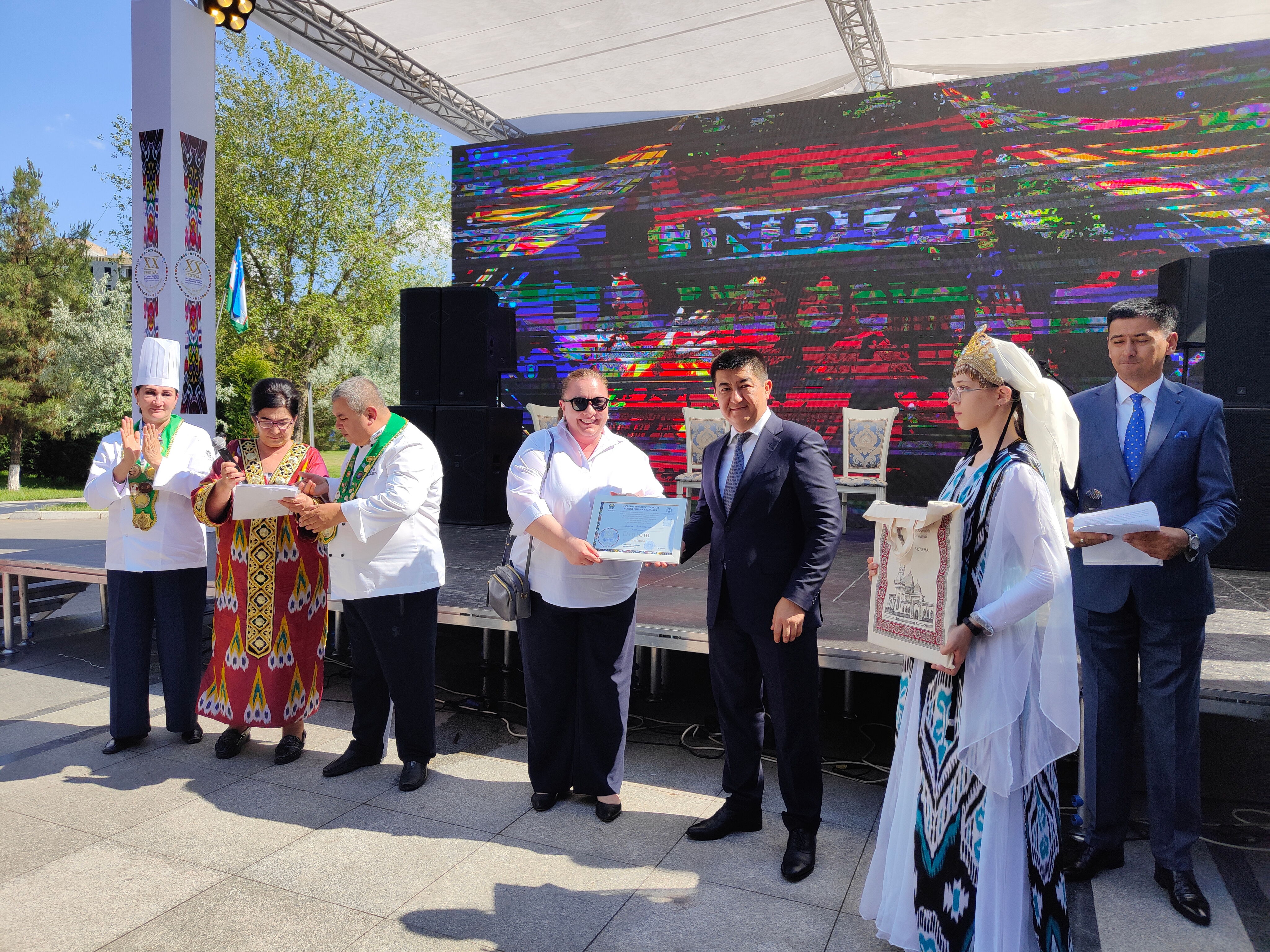 XX madaniy an'analar va milliy taomlar Festivali